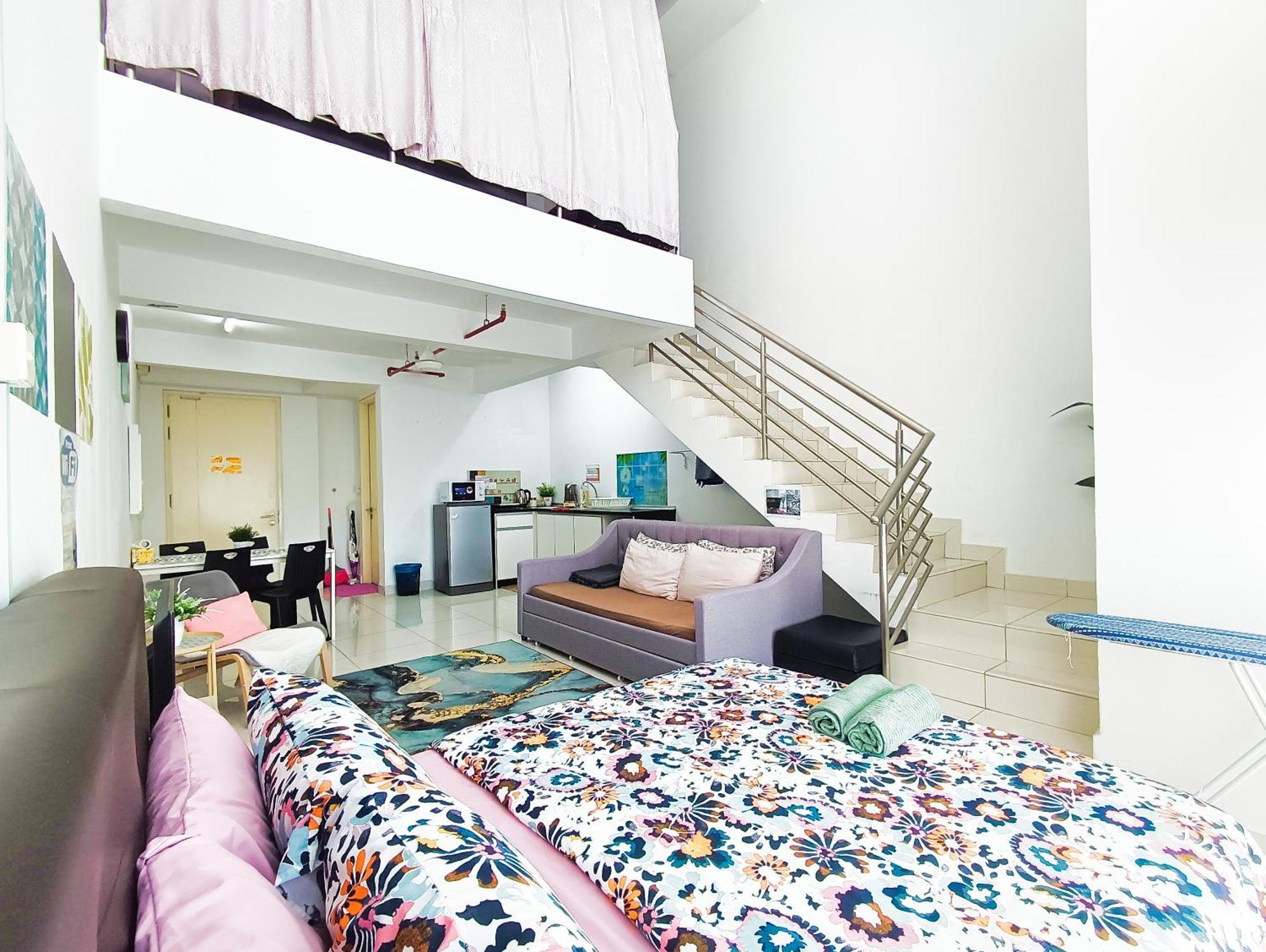Azfa Duplex Suite At De Centrum Putrajaya Bangi Free Wifi Kajang Exterior foto